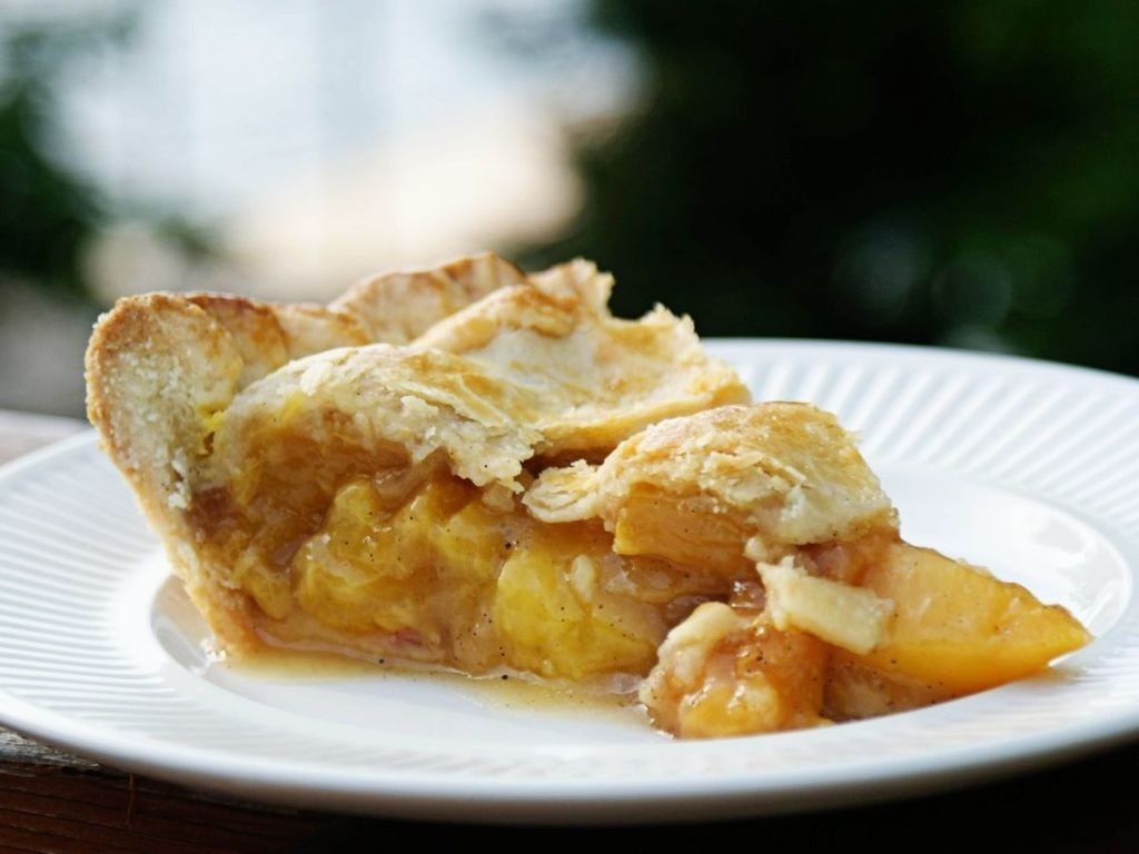Cardamom Peach Pie Filling