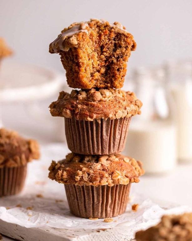 Carrot Cake Vegan Muffins