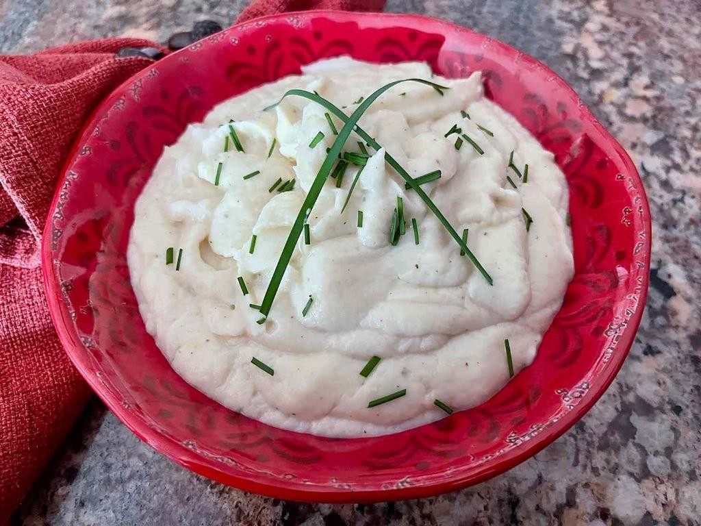 Cauliflower Mash with Cream Cheese