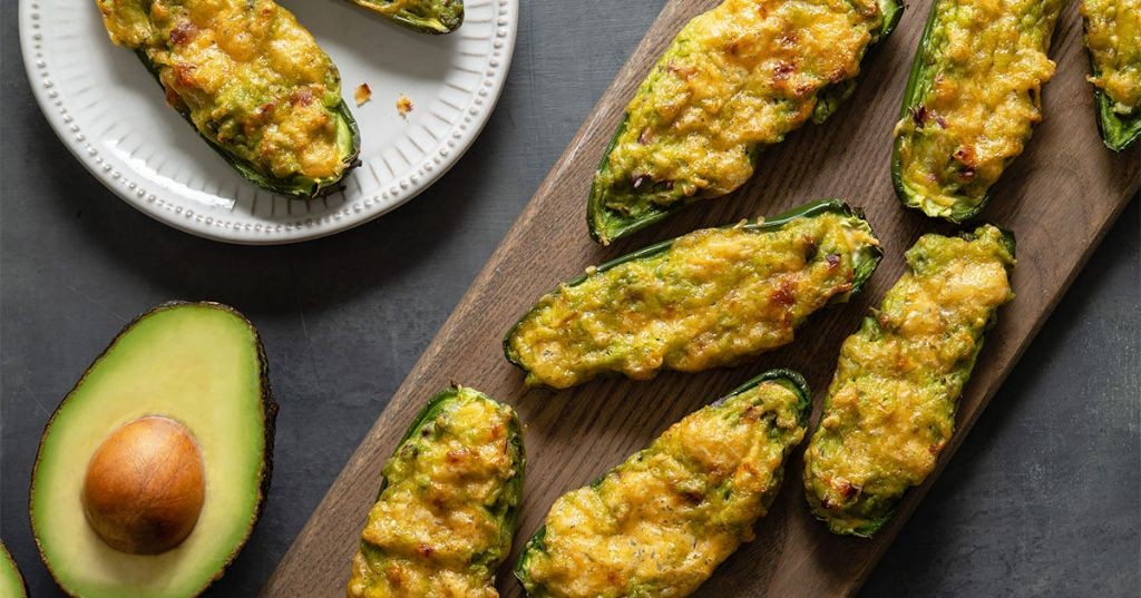 Cheesy Baked Avocado and Jalapeño Bombs