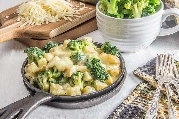 Cheesy Broccoli and Potato Skillet
