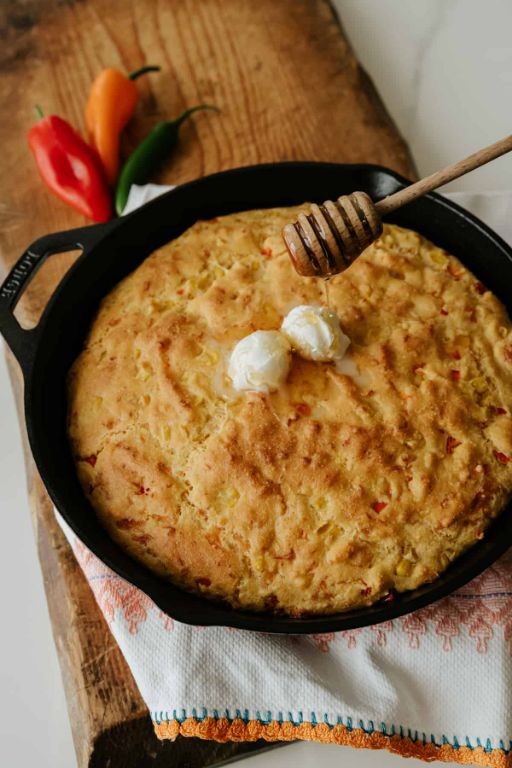Cheesy Garlic Skillet Cornbread