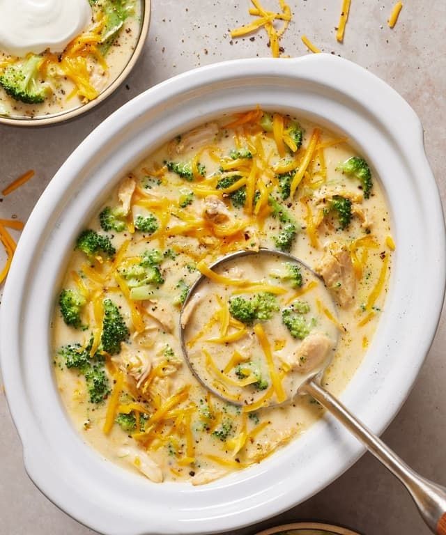Cheesy Shredded Chicken and Broccoli Soup
