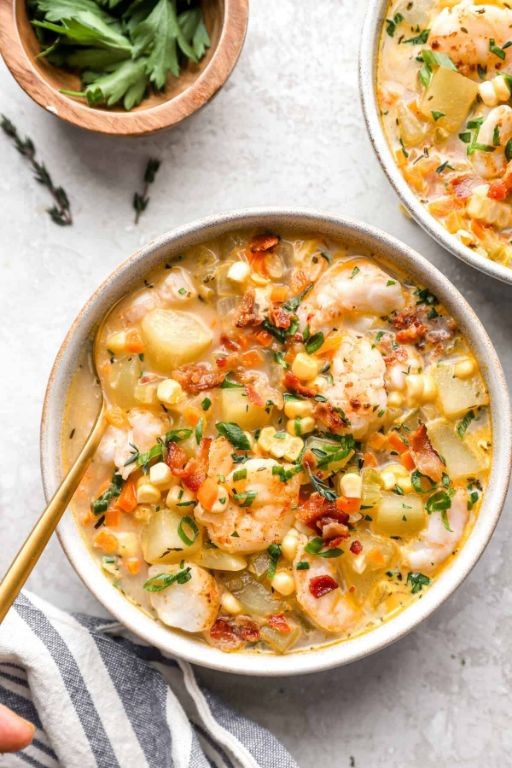 Cheesy Shrimp and Potato Chowder