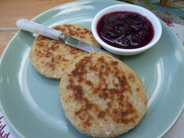 Cheesy Welsh Potato Cakes