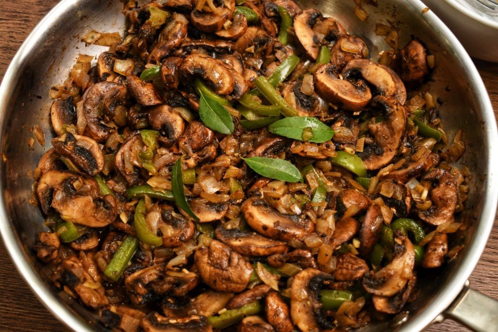 Chettinad Mushroom Pepper Fry