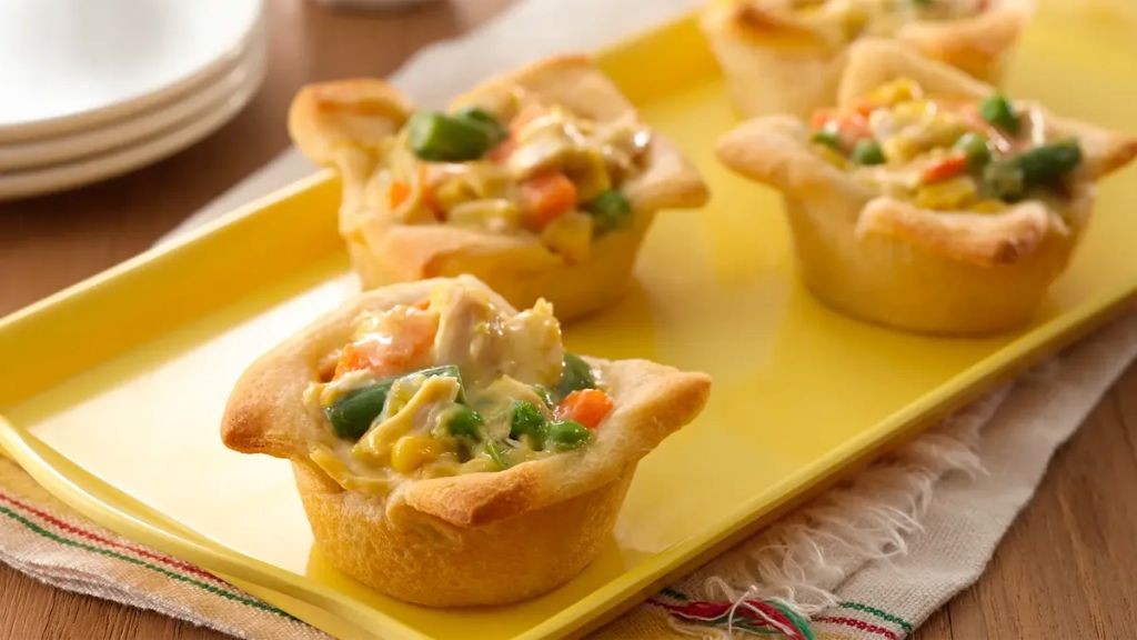 Chicken Pot Pie Crescent Roll Cups