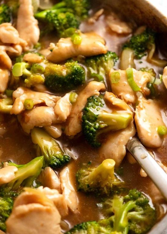Chicken and Broccoli Stir-Fry with Oyster Sauce