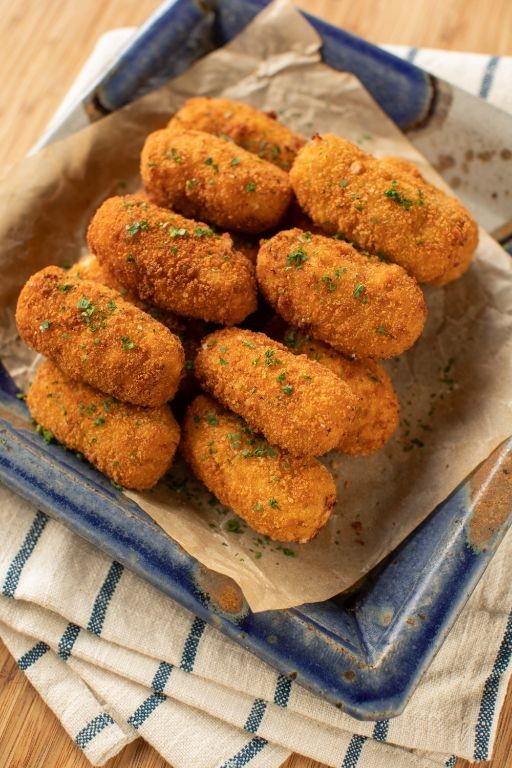 Chicken and Ham Croquettes with Garlic Aioli