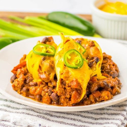 Chili-Stuffed Pasta Shells