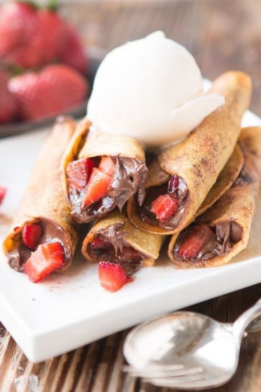 Chocolate Strawberry Tortilla Roll Ups