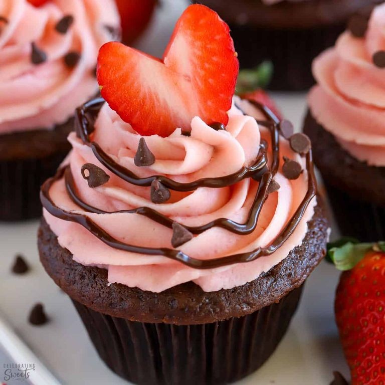 Chocolate-Dipped Strawberry Cupcakes with Ganache Drizzle