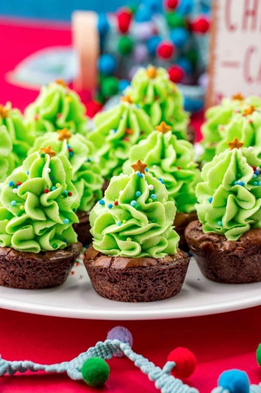 Christmas Tree Brownie Bites