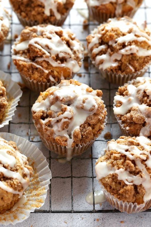 Cinnamon Apple Streusel Muffins