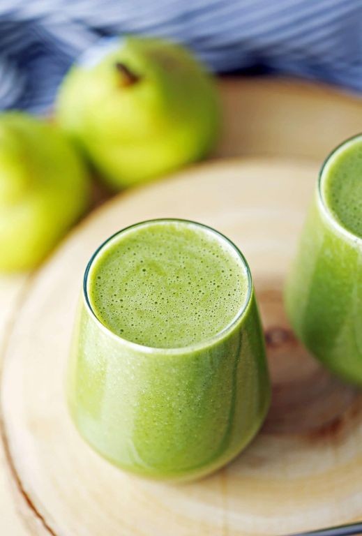 Cinnamon Pear Smoothie