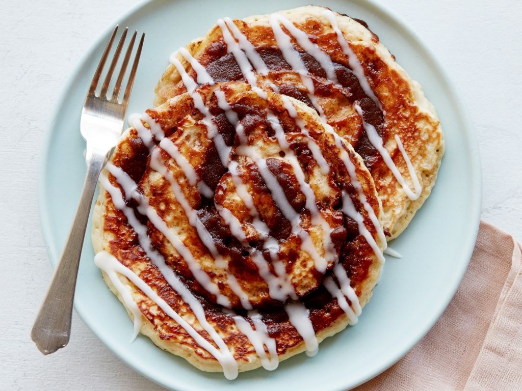 Cinnamon Roll Pancakes