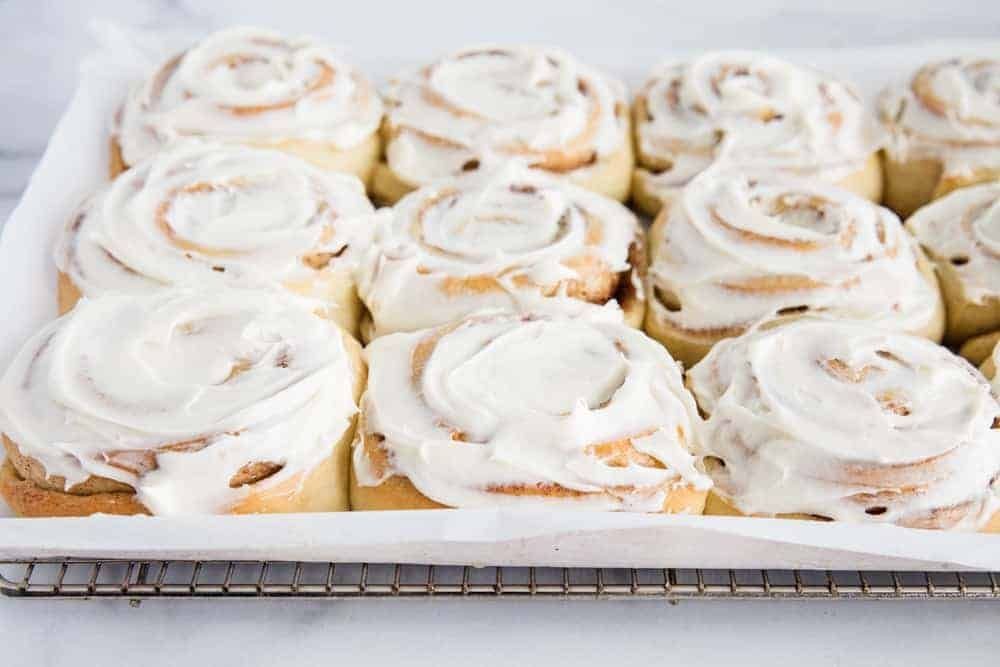 Cinnamon Roll Whipped Buttercream Frosting
