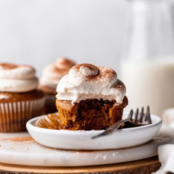 Cinnamon Swirl Pumpkin Cupcakes