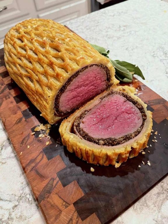 Classic Beef Wellington with Puff Pastry