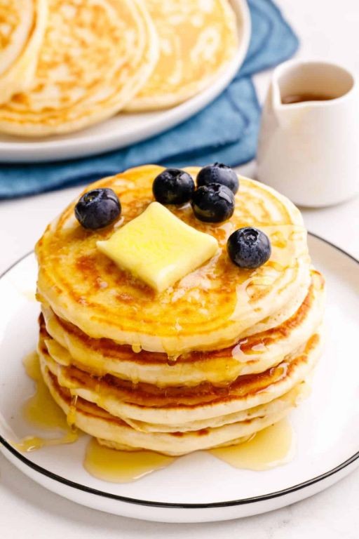 Classic Bisquick Pancakes with Maple Syrup