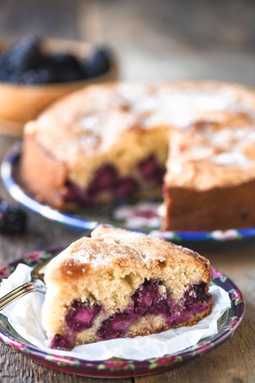Classic Blackberry Buttermilk Cake
