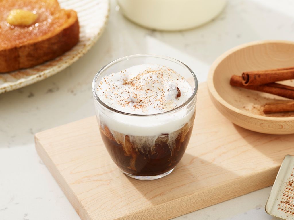 Classic Caffè Macchiato with a Dash of Cinnamon