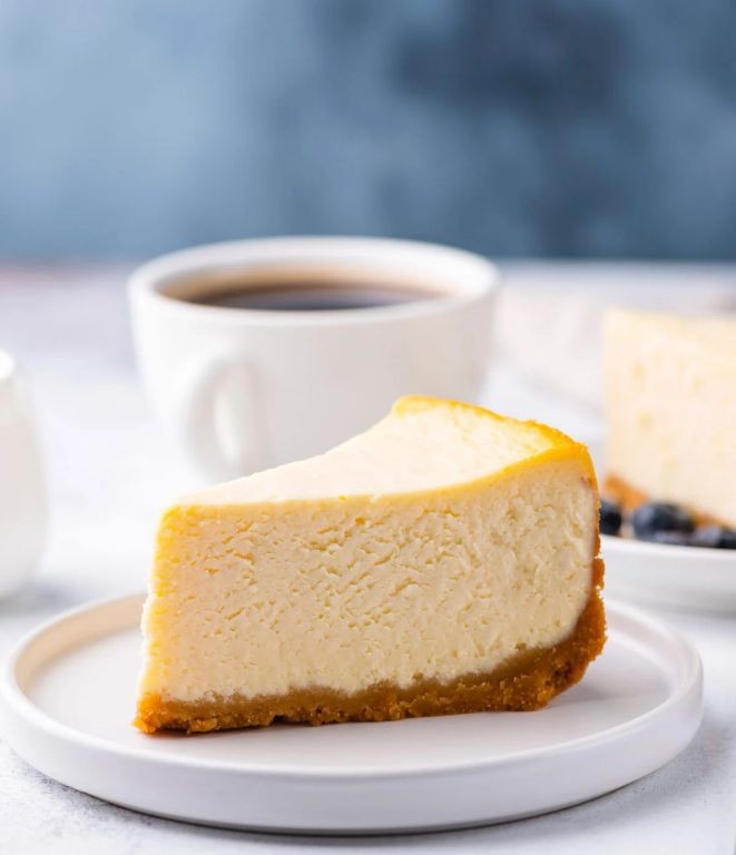 Classic New York Cheesecake