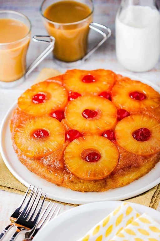 Classic Pineapple Upside-Down Cake