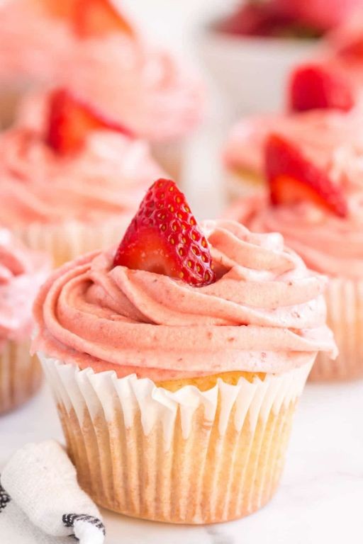 Classic Vanilla Strawberry Cupcakes with Buttercream Frosting