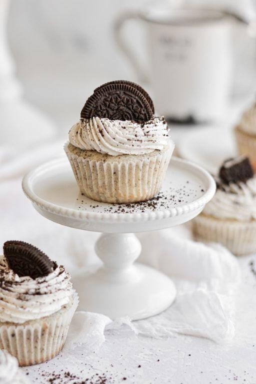 Cookies and Cream Cupcakes with Oreo Crumbles