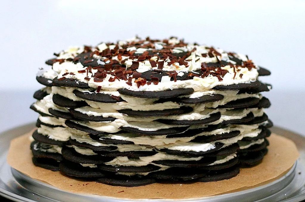 Cookies and Cream Tastycake Fantasy