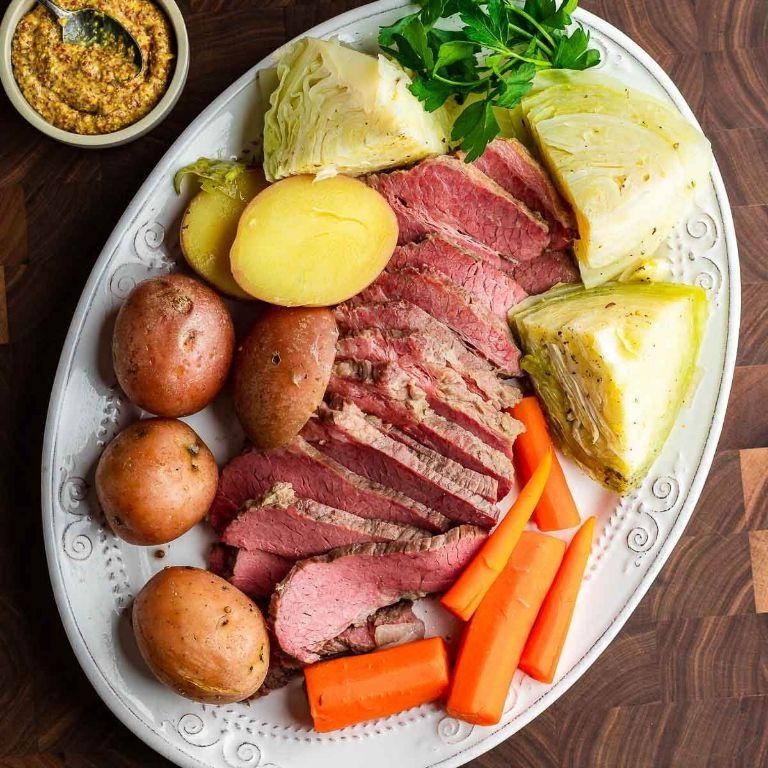 Corned Beef and Cabbage with Caraway Seeds