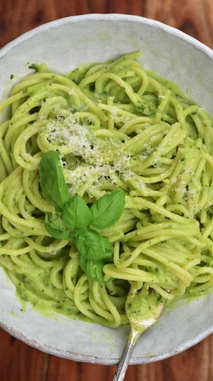 Creamy Avocado Pasta Sauce