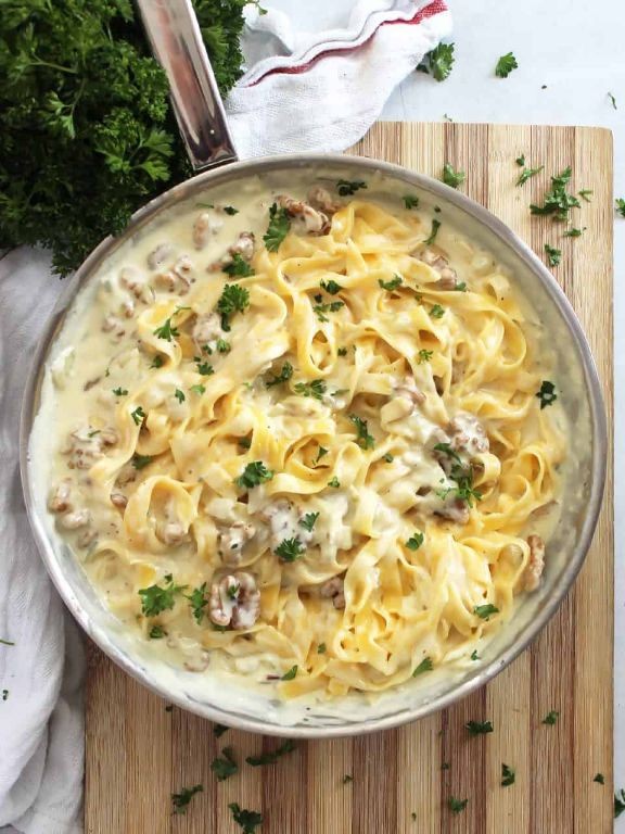 Creamy Blue Cheese Pasta