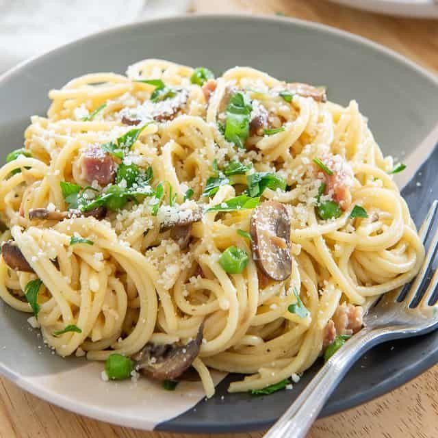 Creamy Carbonara with Pancetta and Peas