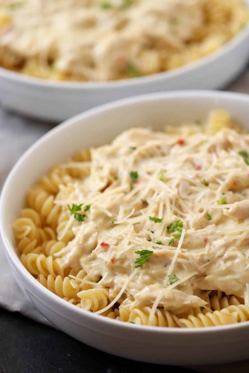Creamy Instant Pot Shredded Chicken Pasta