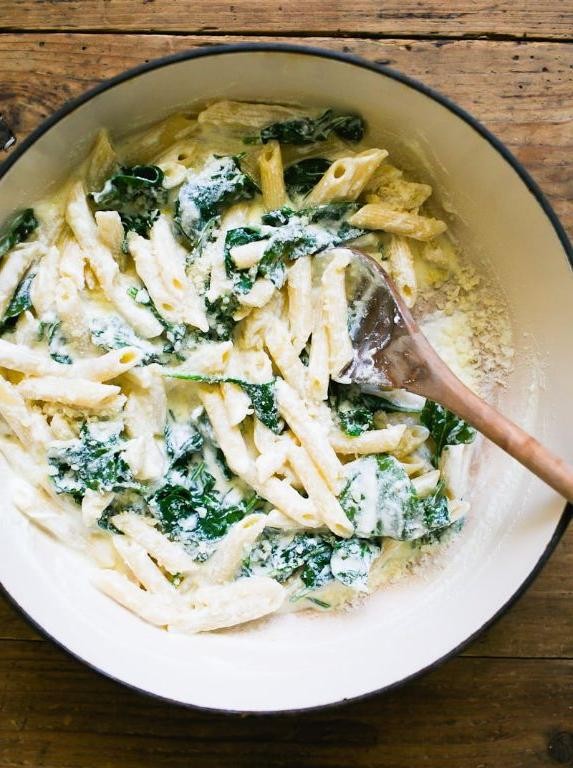 Creamy Lemon Ricotta Pasta with Spinach