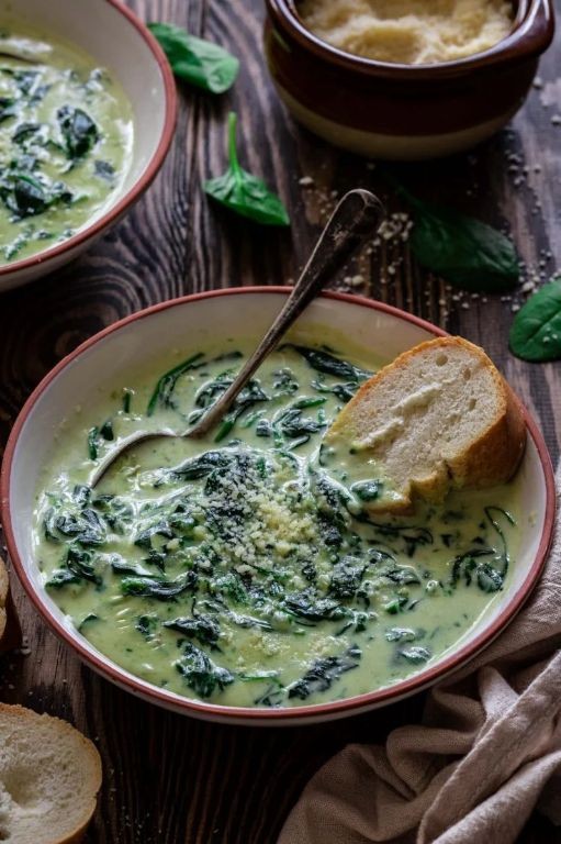 Creamy Longevity Spinach Soup