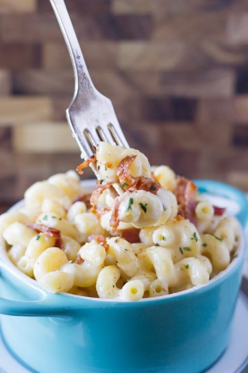 Creamy Mac and Cheese with Bacon