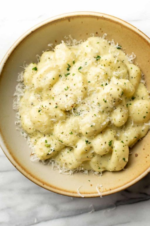 Creamy Pesto Gnocchi Soup