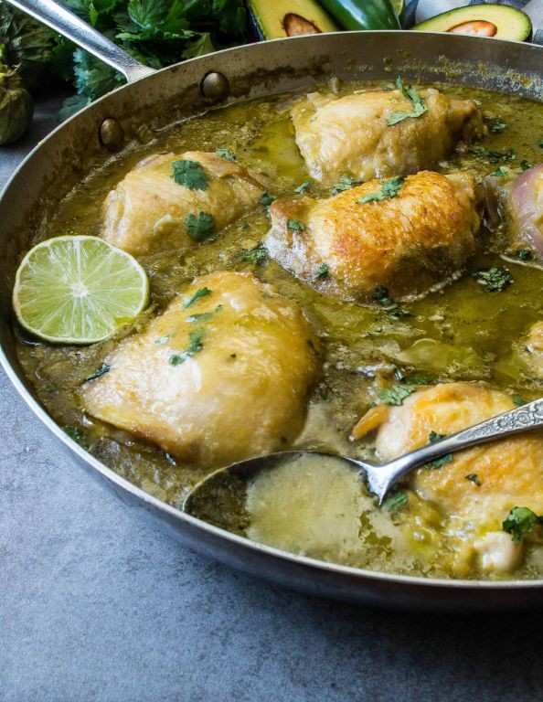 Creamy Salsa Verde Chicken Thighs