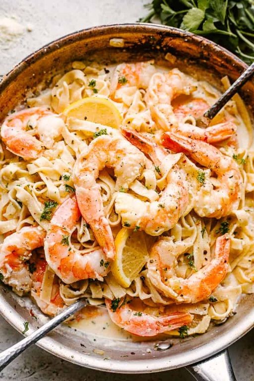 Creamy Shrimp Alfredo