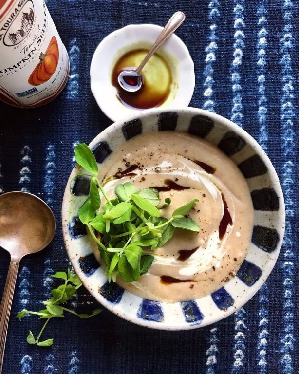 Creamy Sunchoke Soup with Thyme