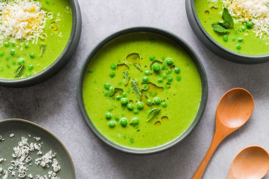 Creamy Sweet Pea and Mint Soup