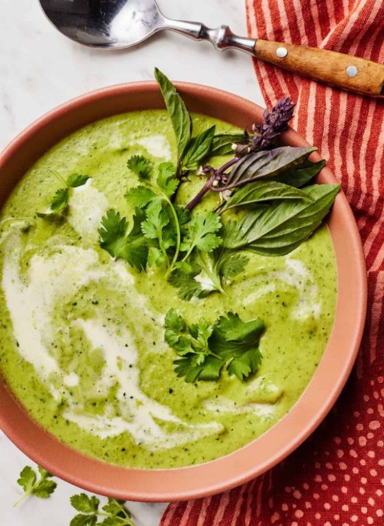 Creamy Zucchini Soup with Coconut Milk