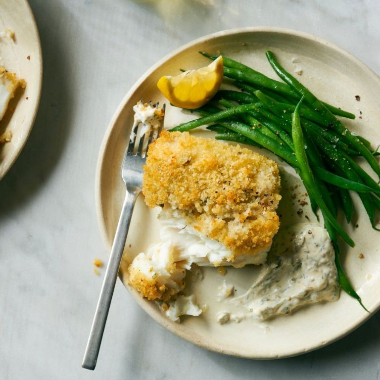 Crispy Baked Haddock with Tartar Sauce