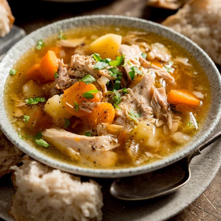 Crock Pot Chicken and Vegetable Soup
