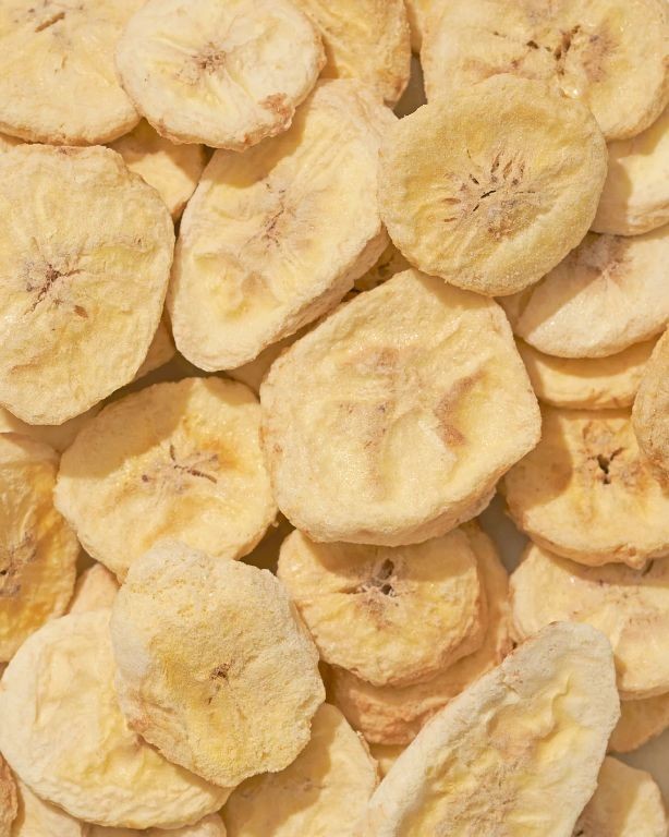 Crunchy Freeze-Dried Banana Chips
