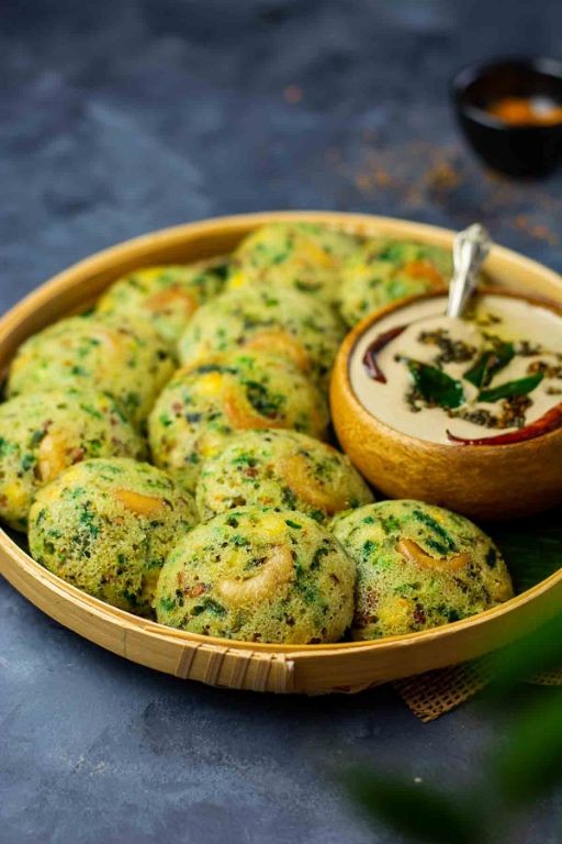 Curry Leaves and Mustard Rava Idli