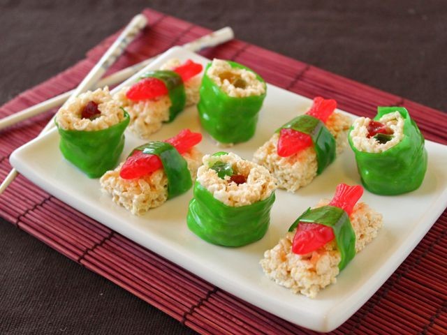 DIY Candy Sushi